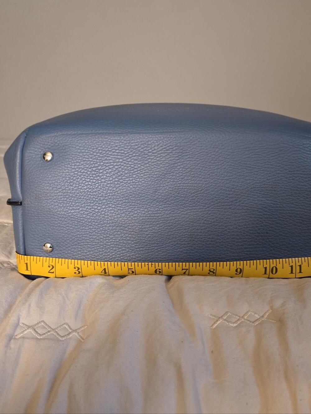 Tod's Blue Leather Women's Bag - Picture 16 of 16